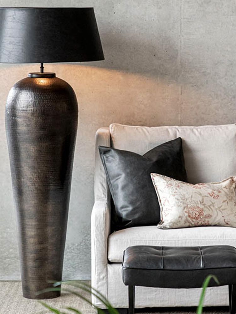 Artwood Florence Gulvlampe Antikk Bronse