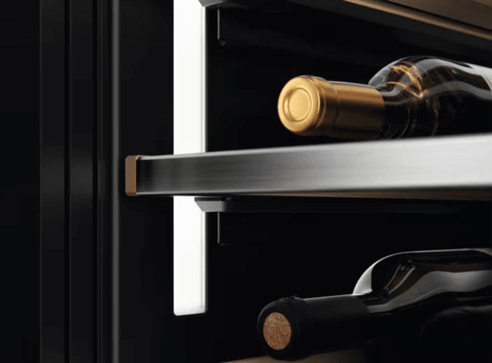 Electrolux 700 integrert vinskap 18 flasker 81.8 cm EWUS018B7B 923421260