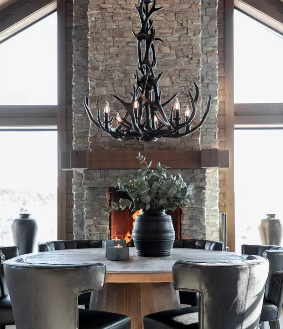 Hovedbilde Artwood Antler Chandelier Svart