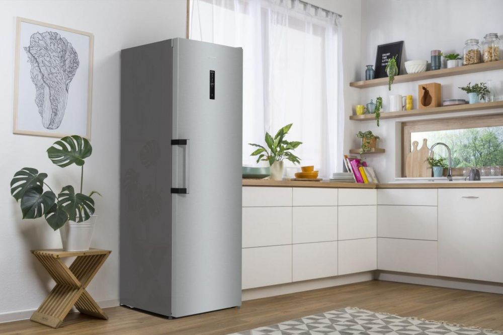 Gorenje fryseskap stål farge 185 cm No Frost FN619DAXL6 